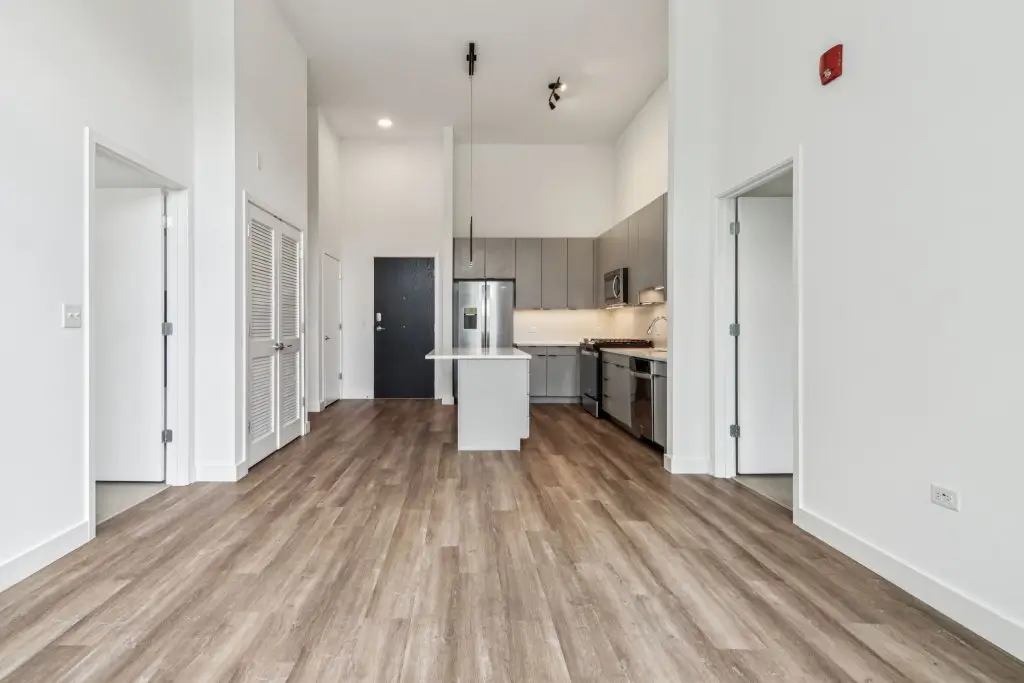 interior of the domain citygate apartments in naperville